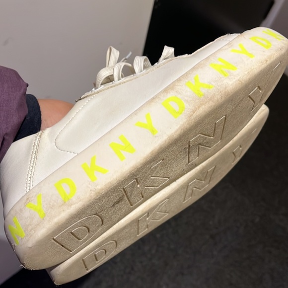 DKNY sneakers - Picture 10 of 11
